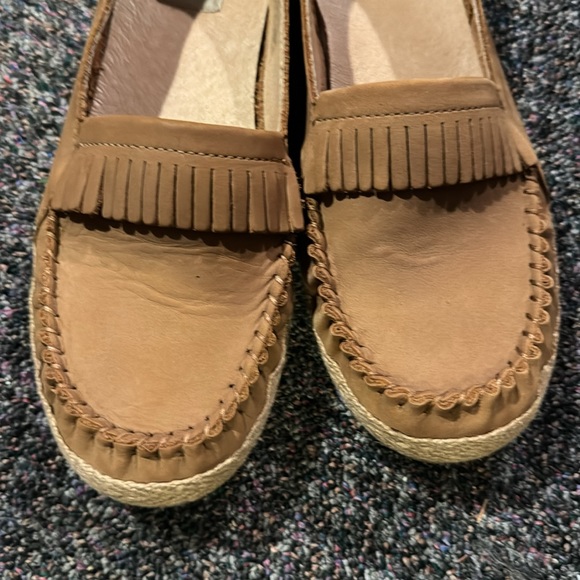 HTF Ugg Moccasins - Picture 2 of 5